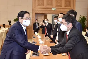 'Nếu tỷ lệ tử vong với người đã tiêm phòng như cúm mùa, sao ta phải sợ?'