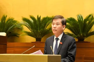 Viện trưởng Lê Minh Trí: Xem xét xử lý việc lợi dụng mạng xã hội gây mất trật tự