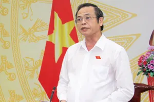 Cơ cấu lại nền kinh tế cần bắt đầu từ 'nút thắt'