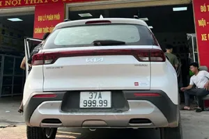 Đấu giá biển số xe ô tô: Mức giá khởi điểm chiếm khoảng 3-4% giá trị xe