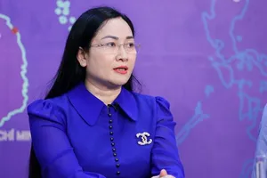 Viện lý do hàng hóa chưa giảm theo giá xăng vì 'có độ trễ" là chưa thuyết phục