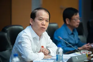 Cần làm rõ quy định 'cán bộ tín nhiệm thấp, không quá 10 ngày phải từ chức'