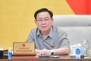 Chủ tịch Quốc hội: 'Sàn minh bạch, chẳng bắt người ta cũng theo'