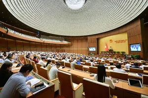 Kỳ họp thành công, gợi ra nhiều vấn đề lớn