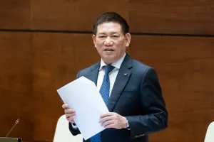 Bộ trưởng Tài chính giải thích lý do chưa triển khai được đặt cược bóng đá, đua ngựa