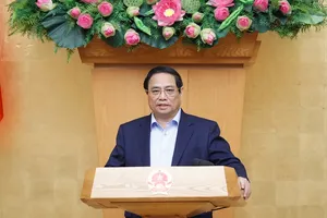 Thủ tướng: Đã tiết kiệm được 700.000 tỉ đồng để thực hiện tăng lương từ 1-7