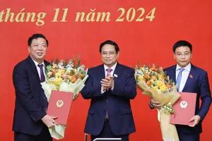 Thủ tướng Phạm Minh Chính giao nhiệm vụ cho 2 tân Bộ trưởng 