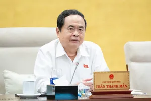 Chủ tịch Quốc hội: Nhiều cử tri ngày nào cũng nhắn tin cho tôi