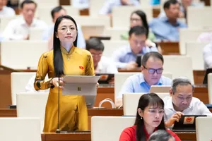 Ca sĩ, diễn viên, KOL… quảng cáo sai sự thật có phải bồi thường?