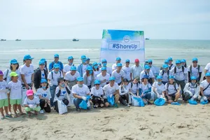 Dell tổ chức chương trình làm sạch bờ biển đầy ý nghĩa