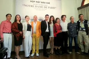 Nhà thờ Đức Bà Paris lên sân khấu Việt