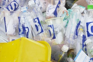 TP.HCM: Thí điểm tuyến đường phân loại rác tại hộ gia đình