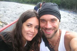 Cựu hoa hậu Venezuela bị cướp bắn chết