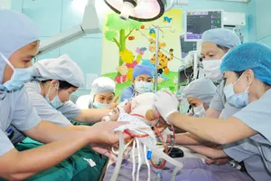 Khát vọng nền y tế công bằng