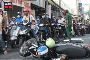 UBND TP chỉ đạo làm rõ trách nhiệm vụ xe buýt cán người