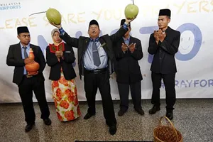 Vì sao máy bay mất tích, chuông điện thoại vẫn reo?