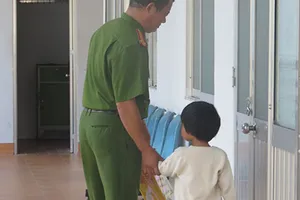 Thủ phạm bắt cóc bé bốn tuổi đầu thú 