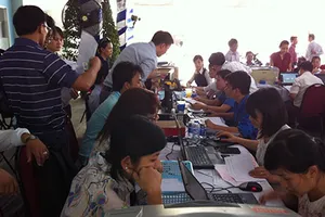 Nhiều người chưa quen nộp thuế điện tử