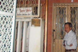 Điều tra nguyên nhân cháy nhà, hai người chết 