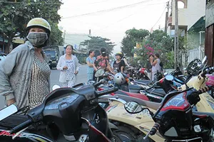 Vỡ hụi 50 tỉ đồng, xử lý ra sao?