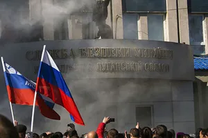 Miền Đông Ukraine dậy sóng biểu tình