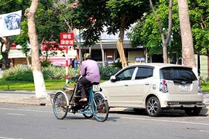 Dẹp chợ tự phát phải làm thường xuyên