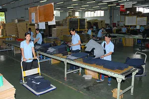 Làm gì để tránh “bẫy” thu nhập trung bình?