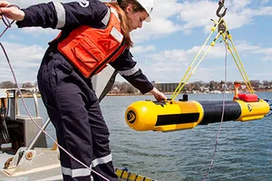 Dừng tìm tín hiệu, thả tàu lặn tự hành