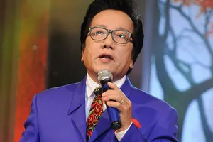 Liveshow kỷ niệm 54 năm ca hát của danh ca Elvis Phương