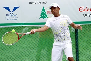 HLV Trần Đức Quỳnh: “VTF lấy quyền gì cấm tôi hành nghề?”