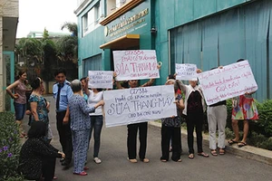 Thang máy liệt, cư dân vây chủ đầu tư