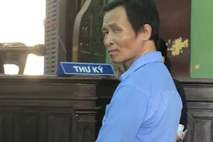 Người đàn ông khuyết tật giết tình địch được giảm án