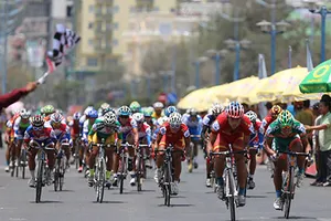 Giải đua xe đạp Cúp TH TP.HCM 2014: Quyết định dũng cảm!