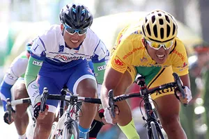 Gã trọc “tim to” và giấc mơ áo vàng