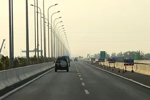 Cao tốc TP.HCM - Dầu Giây lún, lệch