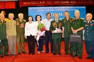 Nhiều hoạt động kỷ niệm 60 năm chiến thắng Điện Biên Phủ