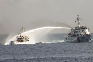 Chuẩn đô đốc Hải quân Lê Kế Lâm: TQ dùng cường quyền áp đặt vô lối