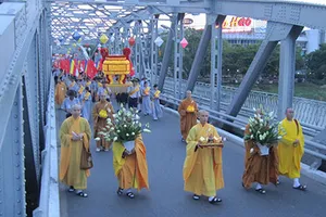 Lễ rước Phật cầu quốc thái dân an, thế giới hòa bình