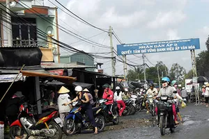 Chợ tự phát dìm chết chợ quy hoạch