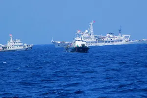 “Tiến sát, tiến sát hơn nữa”