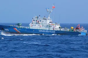 Với chủ quyền: Một tấc không lùi!