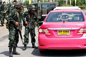 Chính phủ Thái Lan làm việc bình thường sau thiết quân luật 