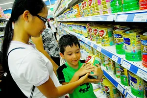 Áp trần giá sữa không vi phạm cam kết quốc tế