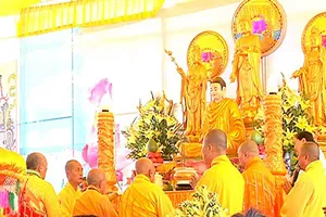 Cầu siêu cho các anh hùng liệt sĩ Hoàng Sa