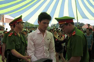 Xử vụ gây rối ở Bến Cát (Bình Dương): Kẻ gây rối bị phạt 3 năm tù