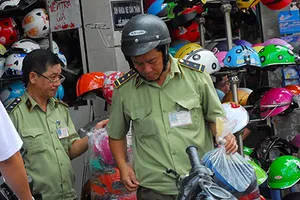 60% mũ bảo hiểm có tem nhưng không đạt chuẩn