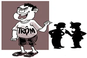 Xe “mọc cánh”, chủ xe lại bị phạt!