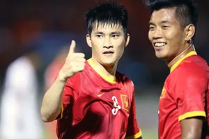  Mưa gôn ngày ra mắt HLV Miura