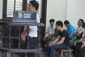 Giám đốc bị kết án hai năm sáu tháng tù