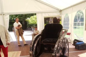 Đã mua được hai cổ vật quý triều Nguyễn tại Pháp